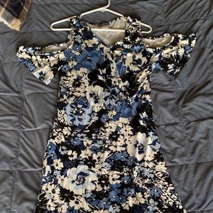 Floral cold shoulder dress, new never worn